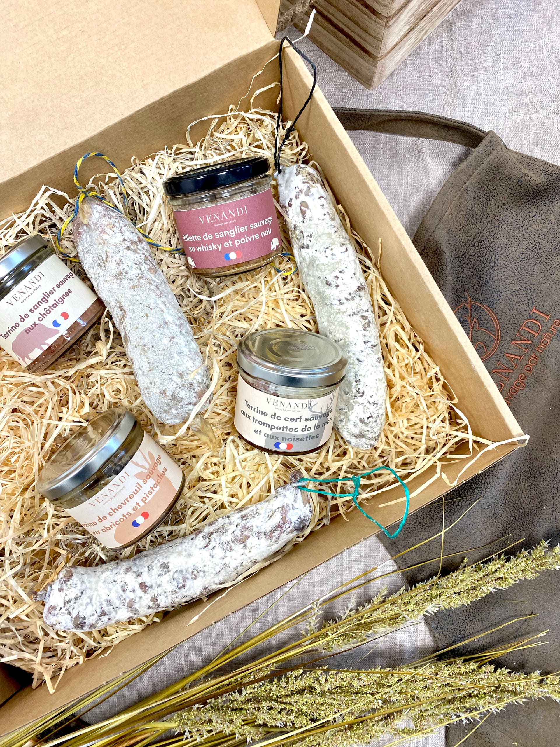 Geschenkbox „L’Élégance“ – 7 Wildprodukte