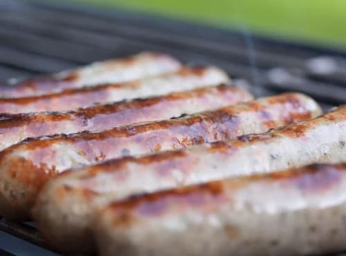 Hirschwurst mit Pilzen